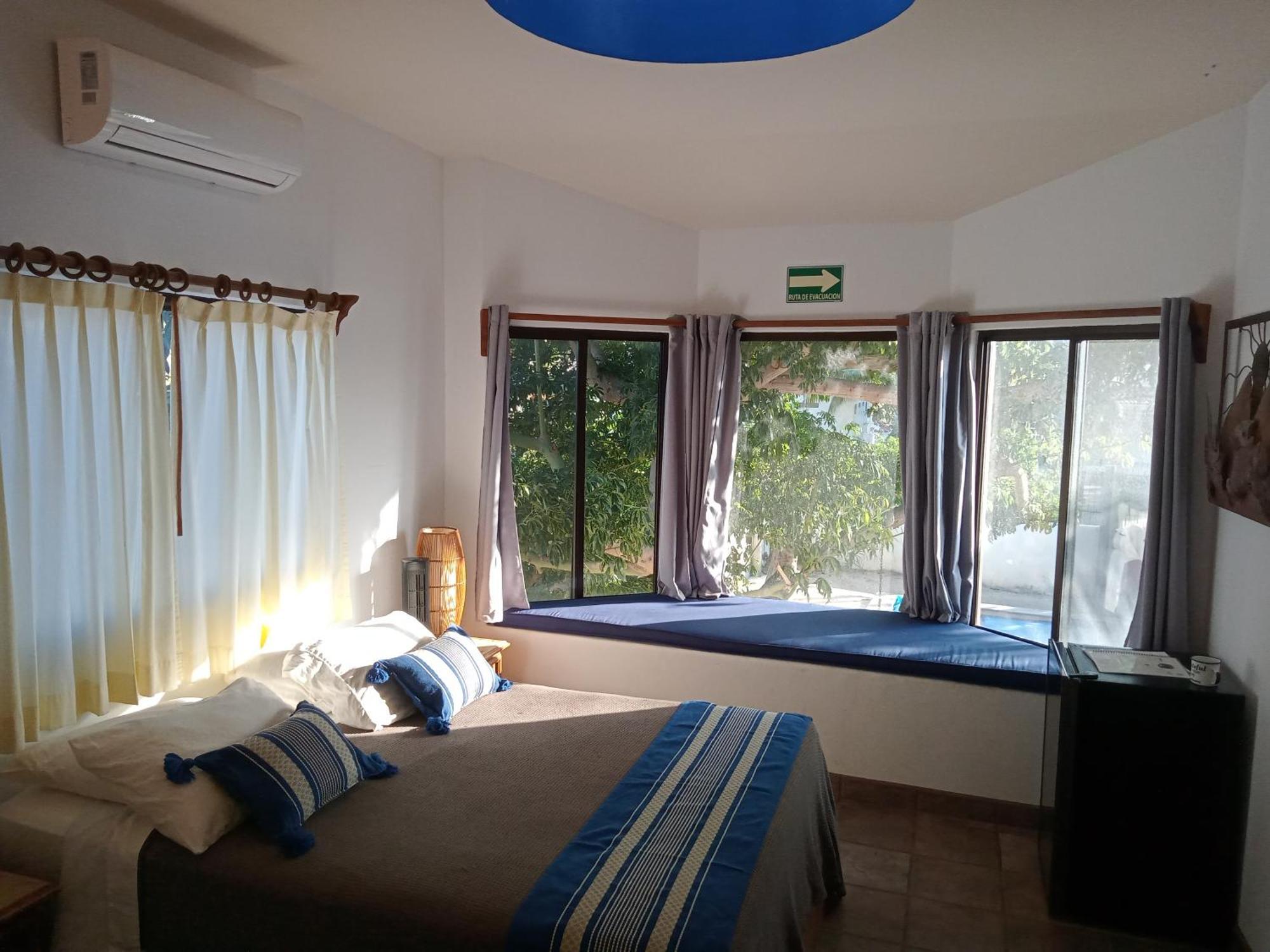 Hacienda De Palmas Bed and breakfast