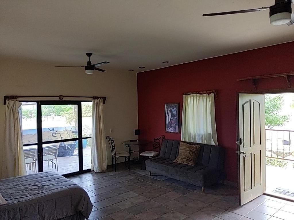 Hacienda De Palmas Bed and breakfast *